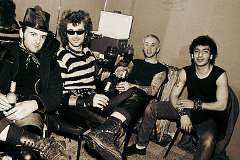 UK SUBS